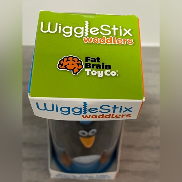 BNIB Fat Brain Toys Wiggle Stix - Picture 3 of 3